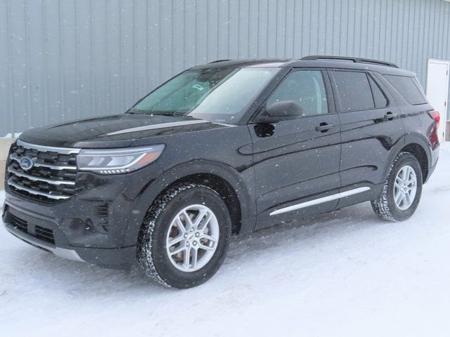 Used 2025 Ford Explorer Active image 8