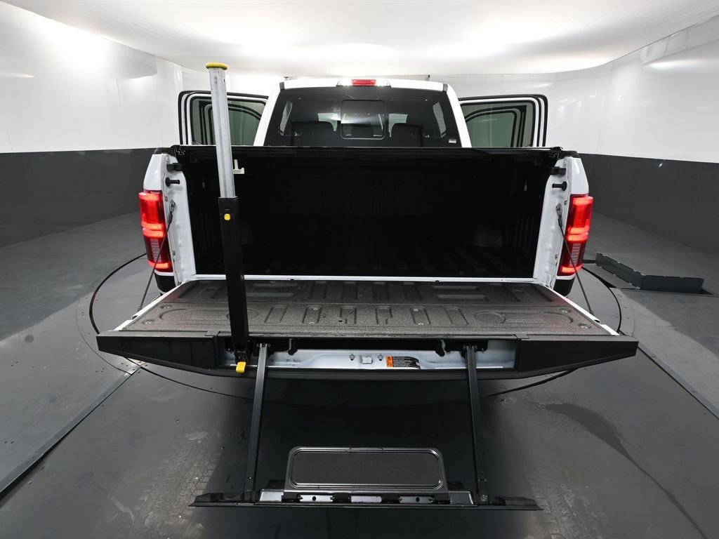 Used 2020 Ford F150 Lariat w/ Equipment Group 502A Luxury image 45