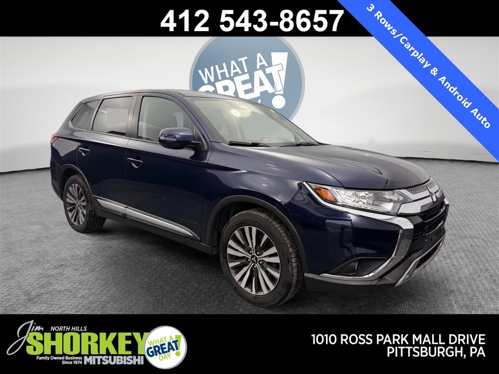 Used 2020 Mitsubishi Outlander SE image 1