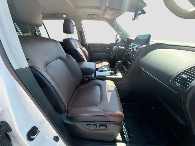 Used 2023 INFINITI QX80 Premium Select w/ All-Season Package RWD image 34
