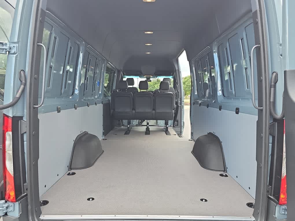 New 2026 Mercedes-Benz Sprinter 2500 image 9