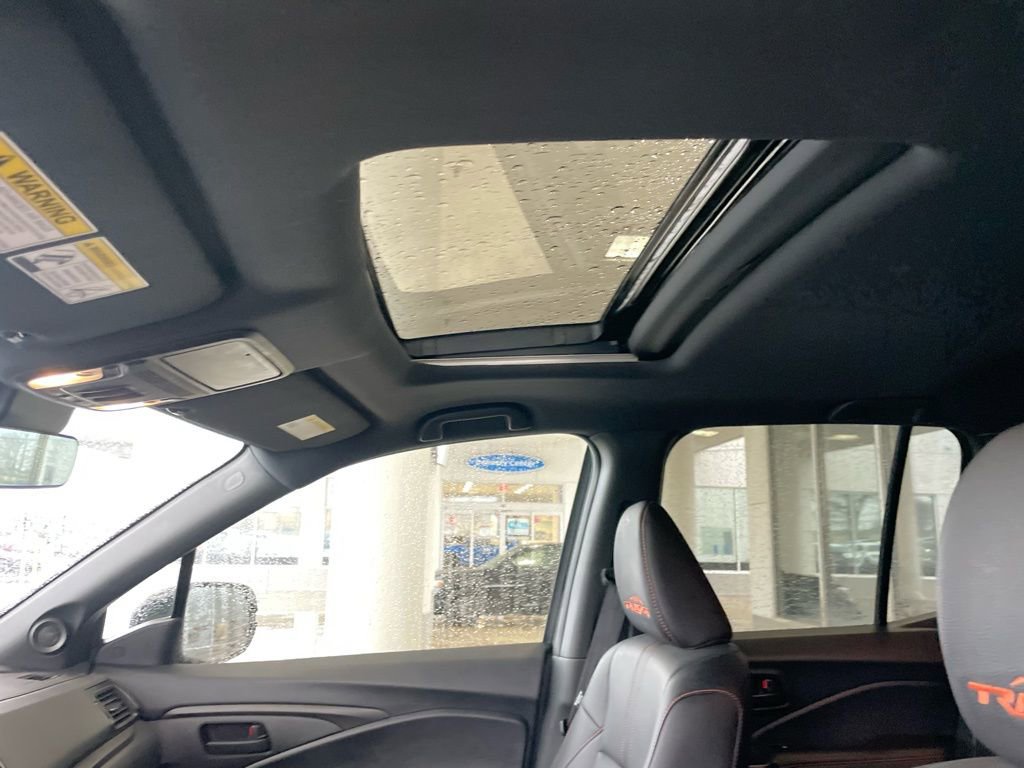 Certified 2025 Honda Ridgeline TrailSport+ image 29