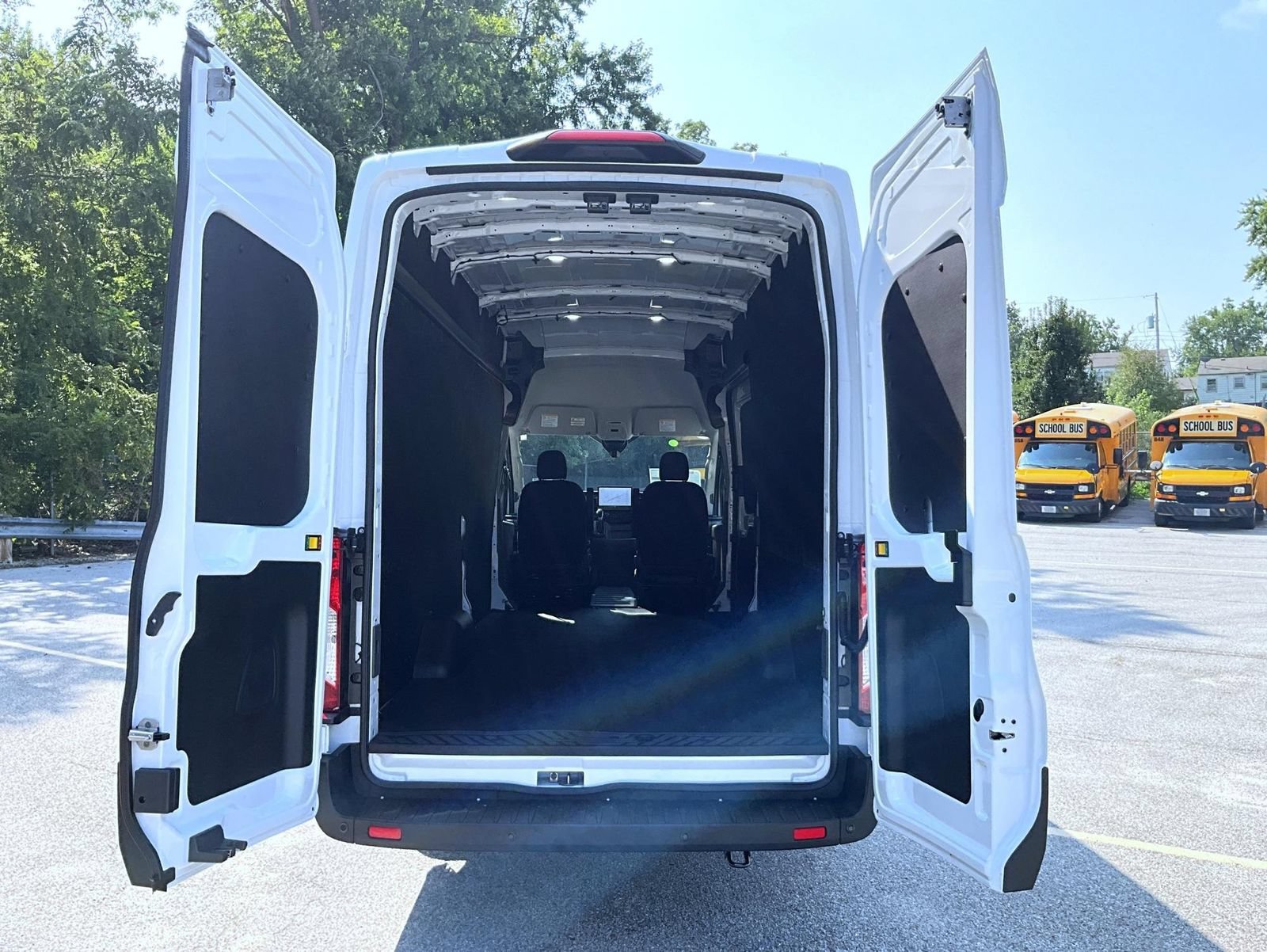 New 2026 Ford Transit 350 148 High Roof Extended w/ Load Area Protection Package RWD image 9