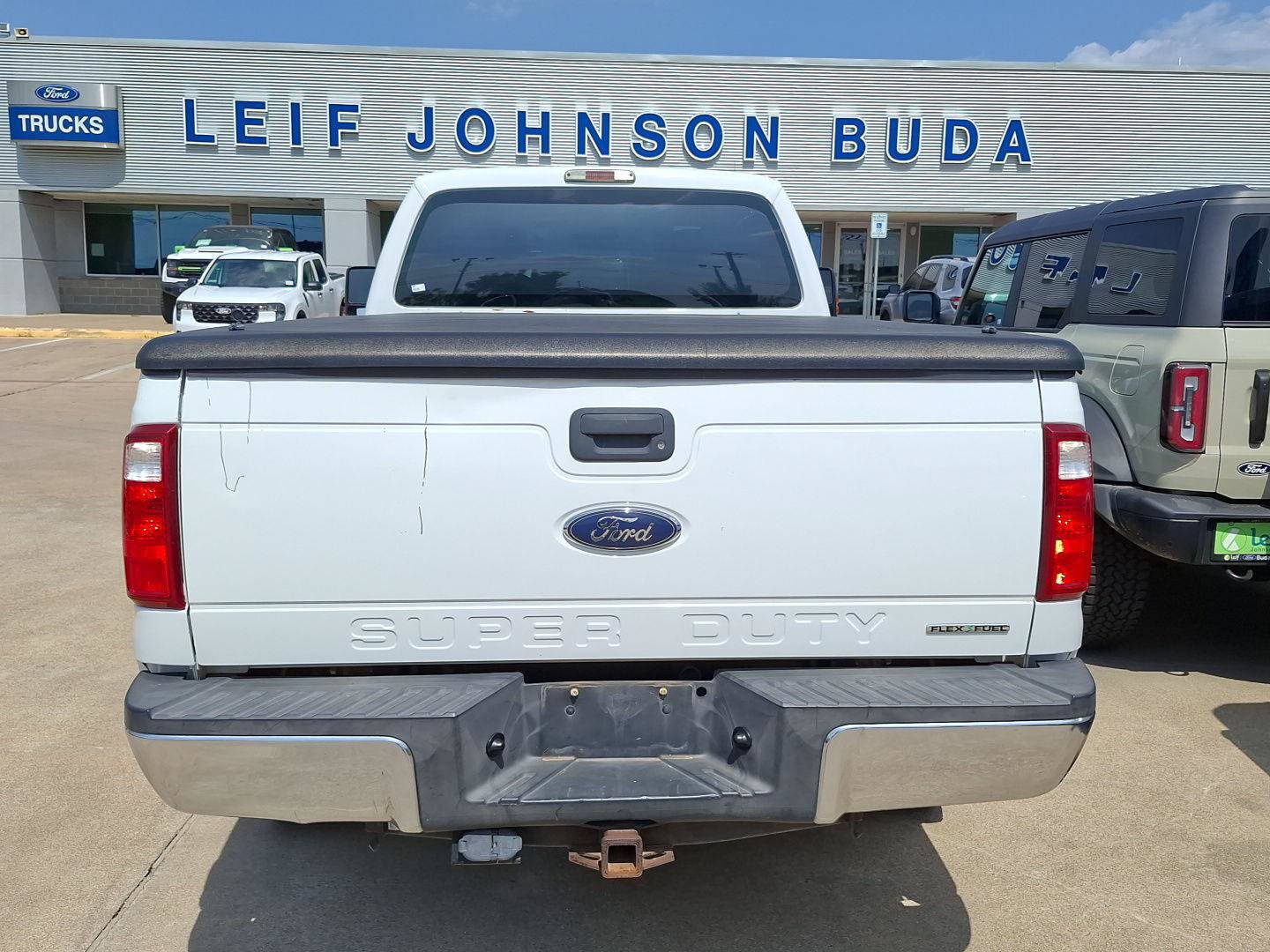 Used 2015 Ford F250 XL w/ Power Equipment Group AWD/4WD image 6