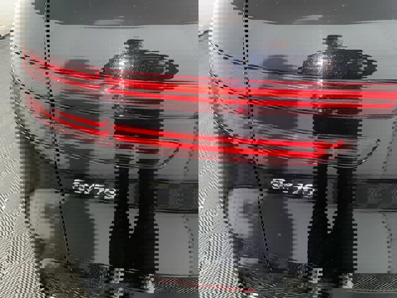 Used 2025 Genesis GV70 2.5T image 11