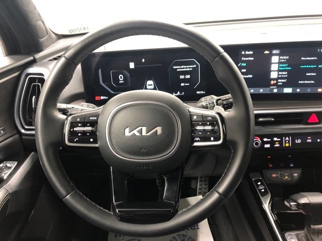 Used 2025 Kia Sorento SX Prestige AWD/4WD image 16