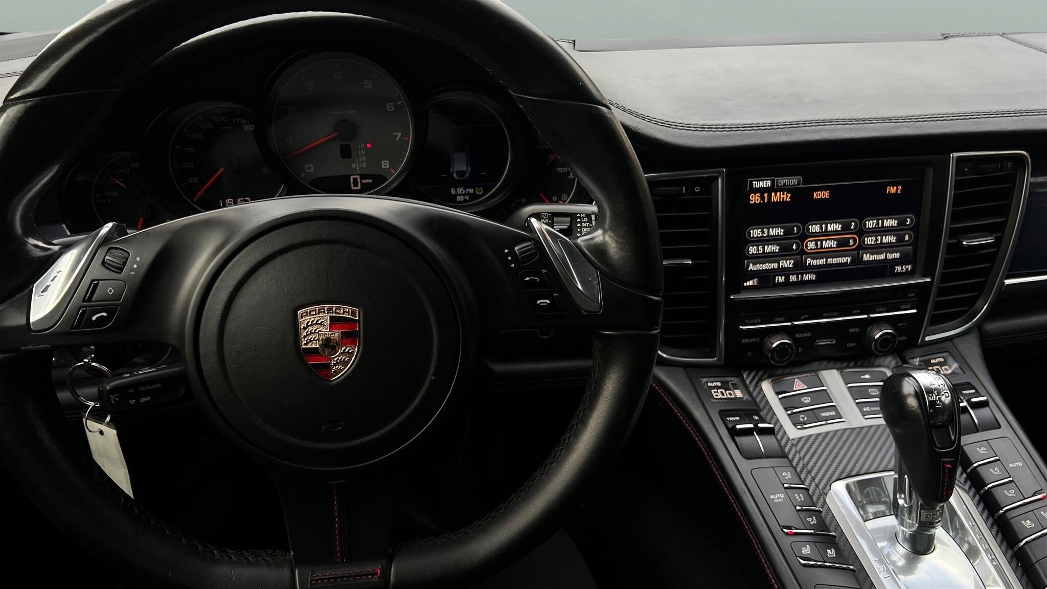 Used 2010 Porsche Panamera 4S image 29