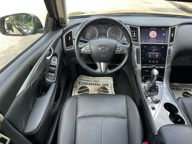 Used 2017 INFINITI Q50 2.0t w/ Moonroof Package RWD image 31