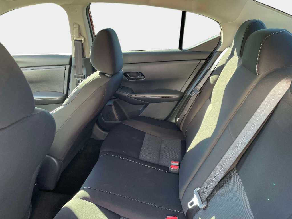 Used 2025 Nissan Sentra SV FWD image 16