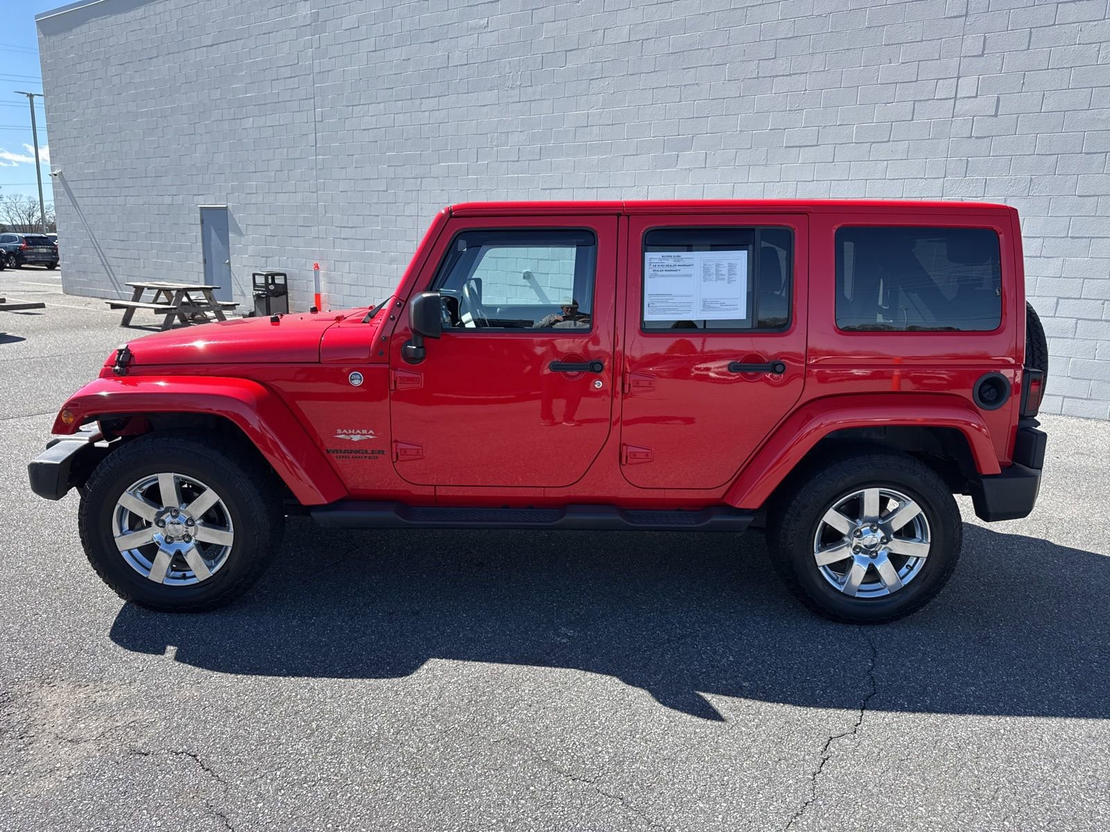 Used 2015 Jeep Wrangler Unlimited Sahara w/ Dual Top Group image 4