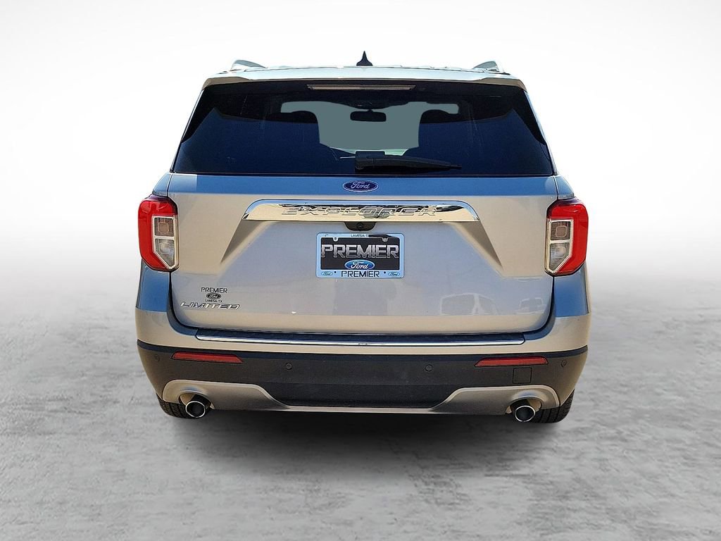 Used 2022 Ford Explorer Limited w/ Equipment Group 301A image 9