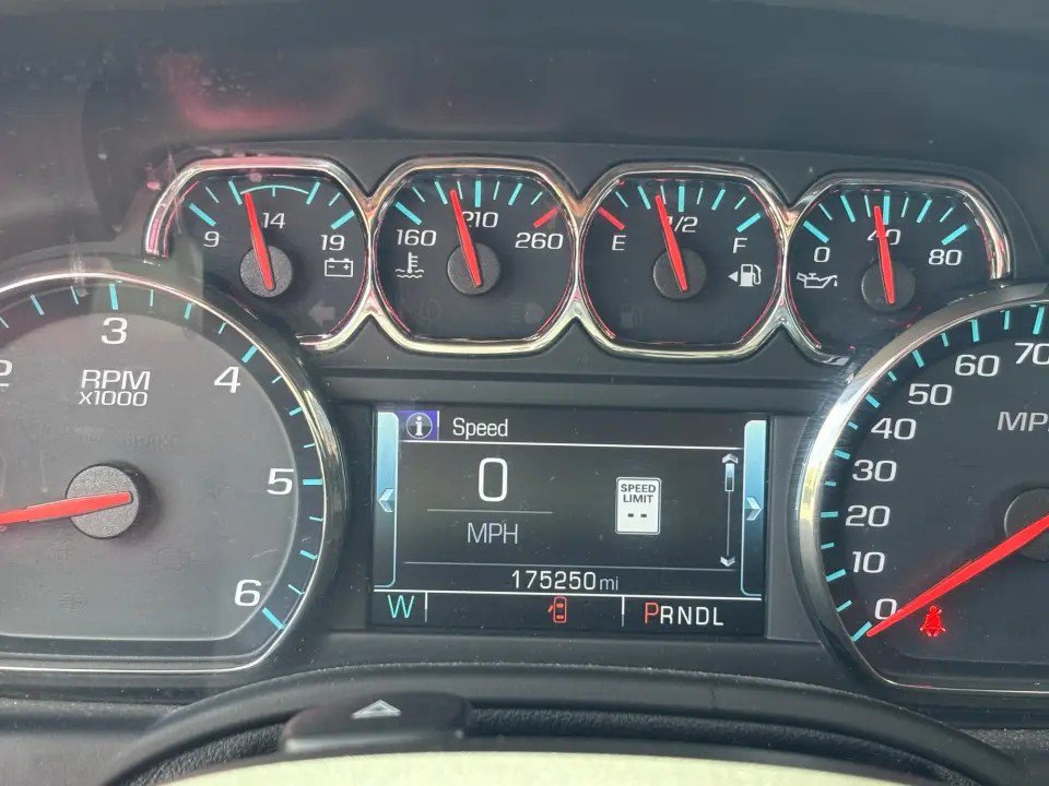 Used 2019 GMC Yukon XL SLT AWD/4WD image 25