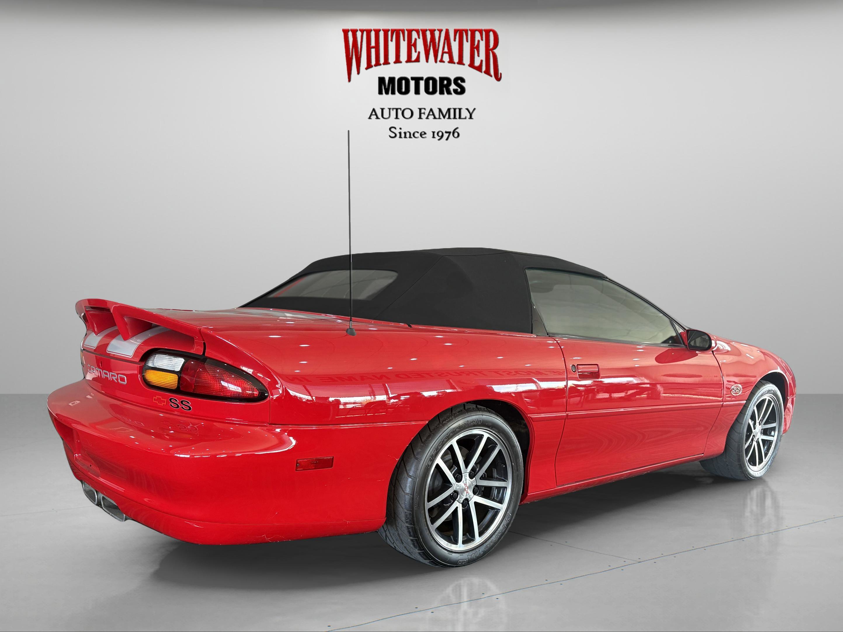 Used 2002 Chevrolet Camaro Z28 w/ SS Performance/Appearance Pkg RWD image 7