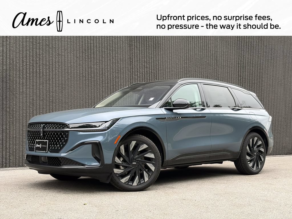 New 2026 Lincoln Nautilus Reserve w/ Jet Appearance Package AWD/4WD image 1