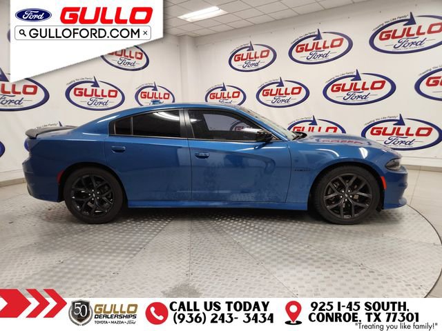 Used 2022 Dodge Charger R/T w/ Blacktop Package image 4