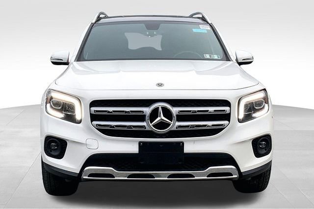 Used 2020 Mercedes-Benz GLB 250 4MATIC image 3