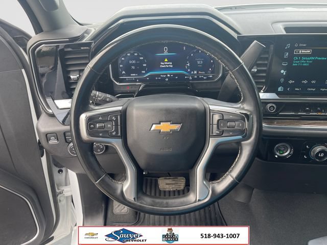 Used 2024 Chevrolet Silverado 1500 LT AWD/4WD image 13