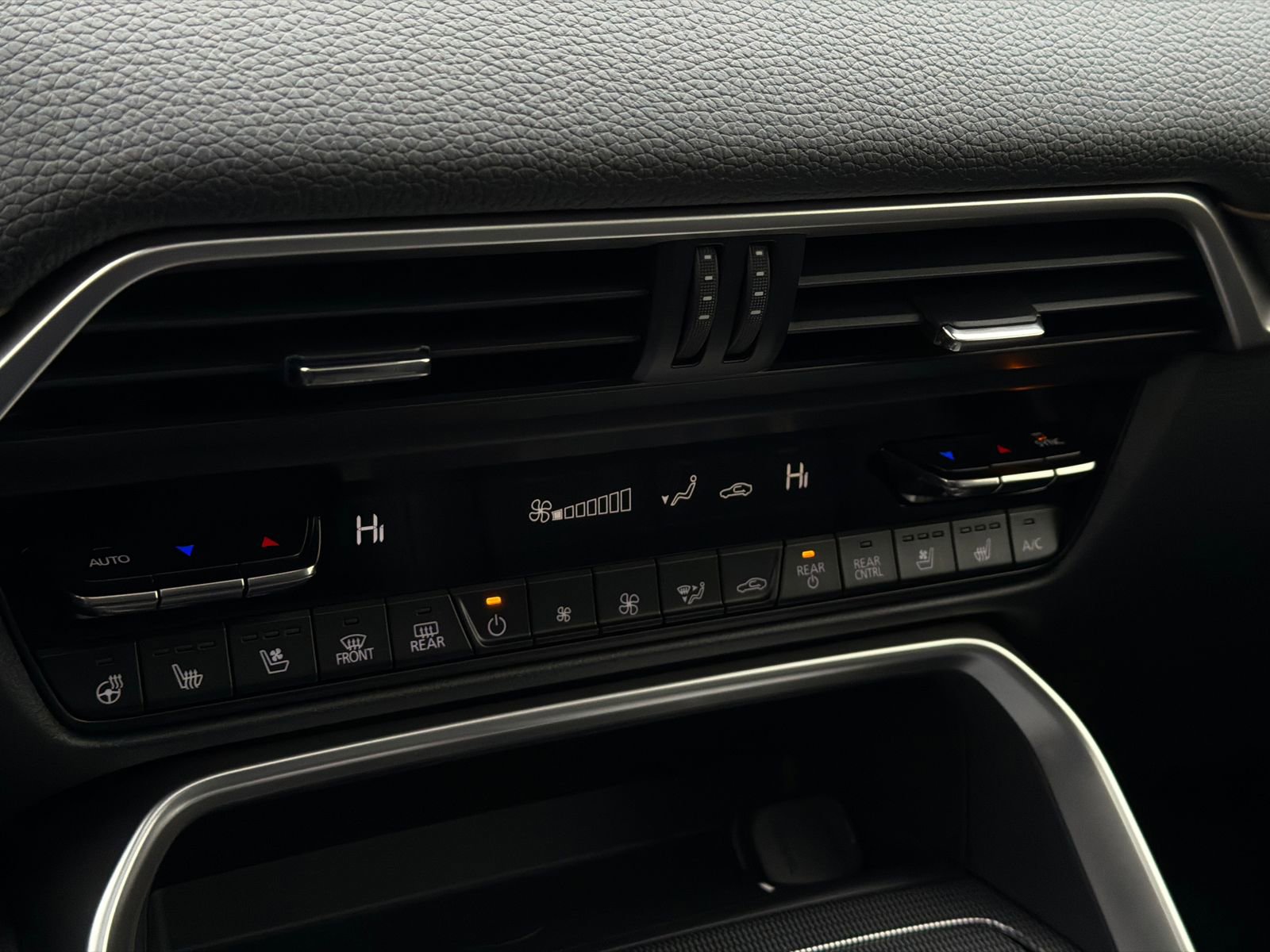 New 2026 MAZDA CX-70 3.3 Turbo w/ Preferred Package image 28