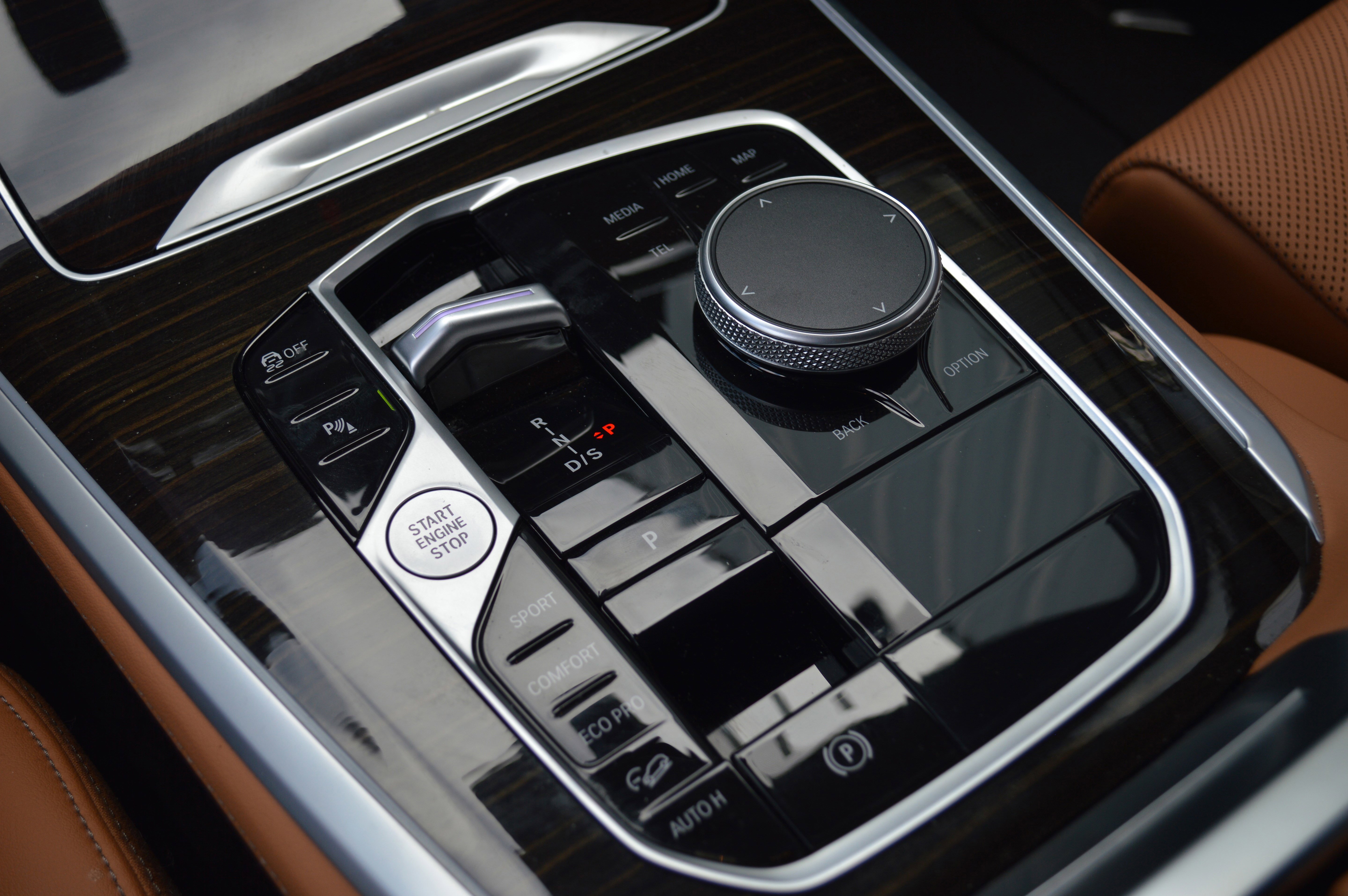 Certified 2024 BMW X5 xDrive40i w/ Premium Package image 23