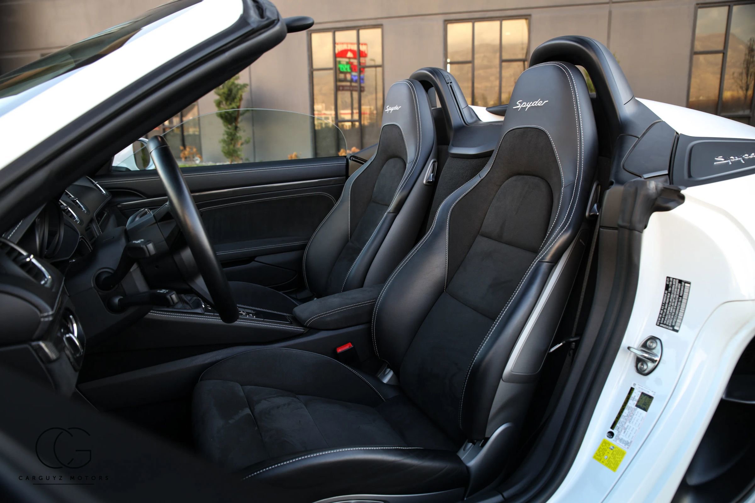 Used 2022 Porsche 718 Boxster Spyder image 31