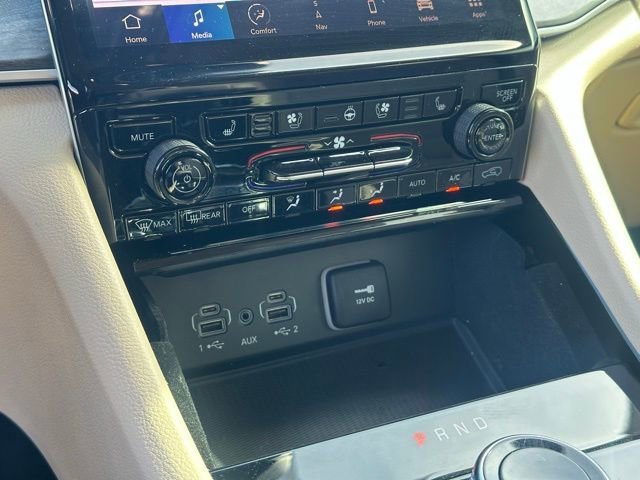 Used 2022 Jeep Grand Cherokee L Limited w/ Luxury Tech Group II AWD/4WD image 10