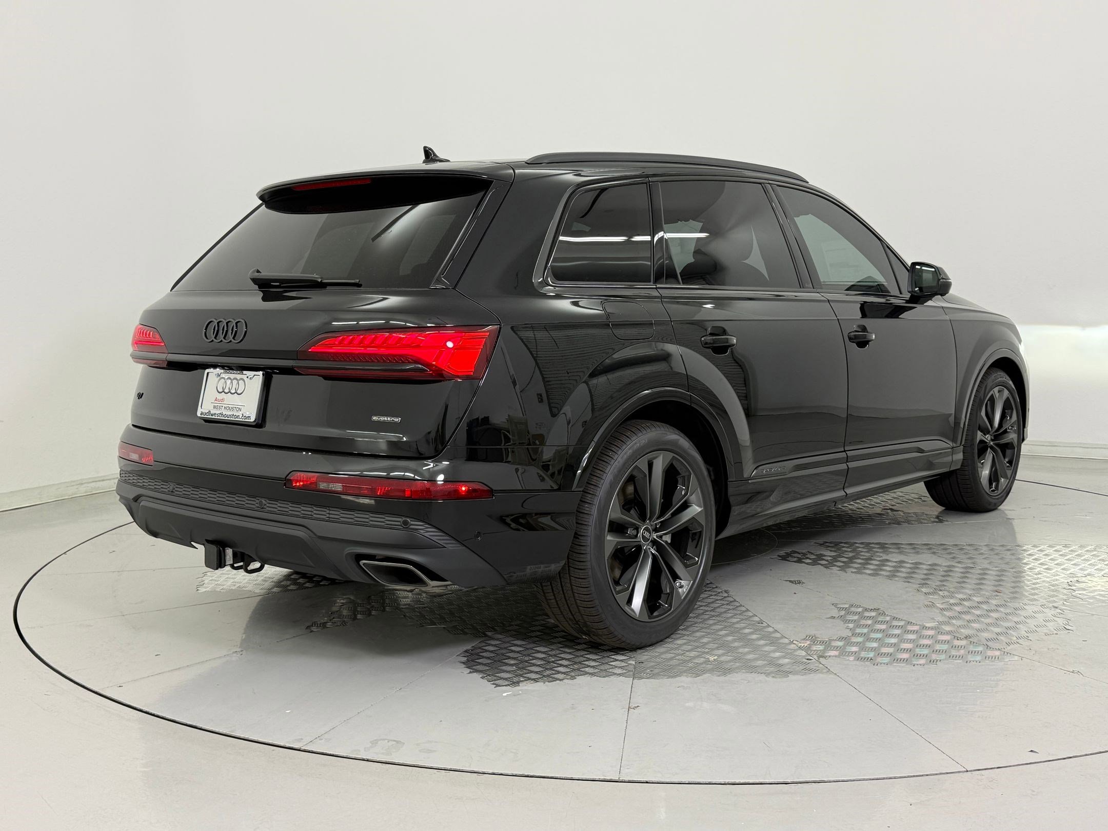 New 2026 Audi Q7 3.0T Premium Plus AWD/4WD image 9