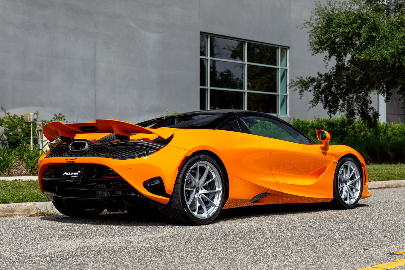 New 2027 McLaren 750S Spider RWD image 8