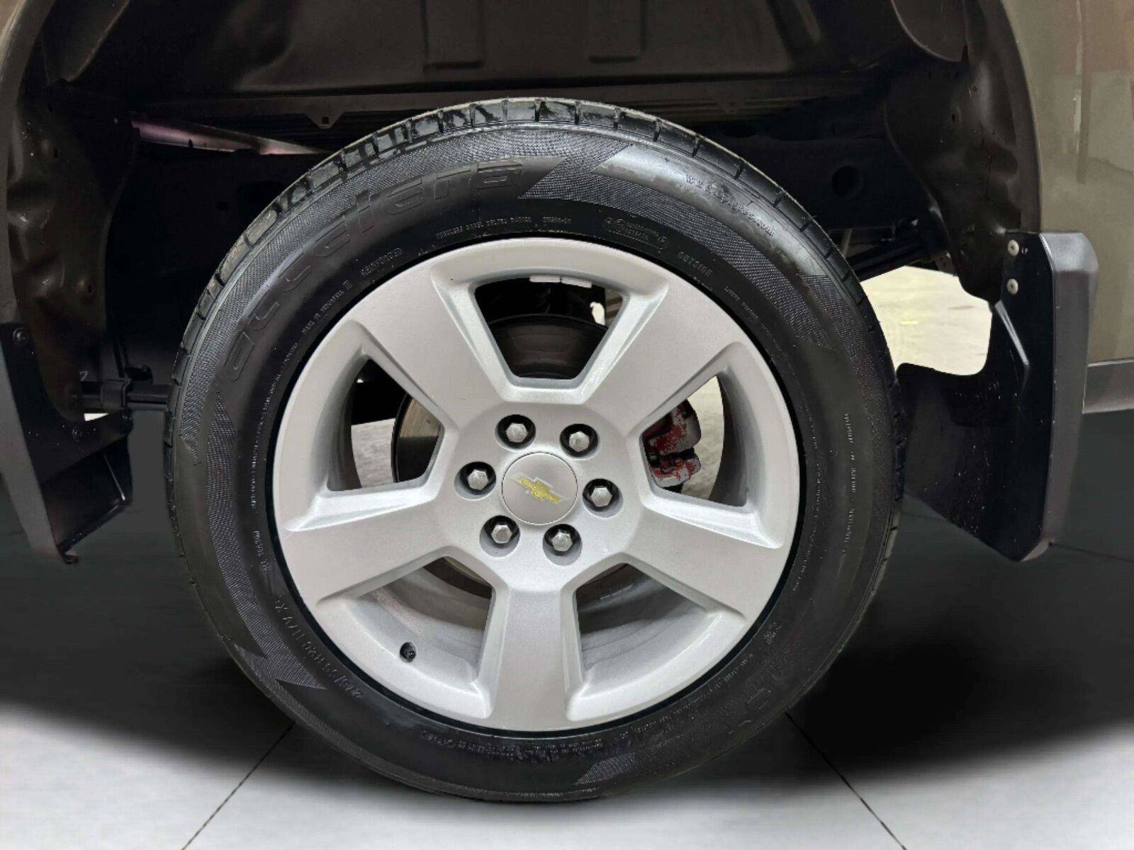 Used 2023 Chevrolet Silverado 1500 LT AWD/4WD image 68