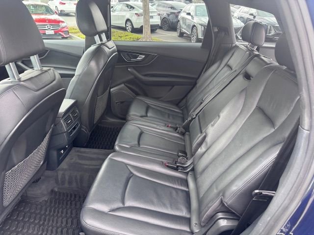 Used 2019 Audi Q7 3.0T Premium Plus w/ Premium Plus Package AWD/4WD image 12