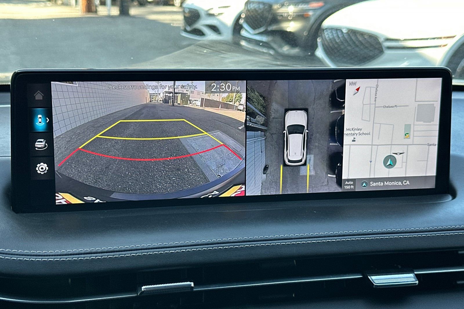 Used 2023 Genesis GV70 2.5T w/ Sport Prestige Package image 21