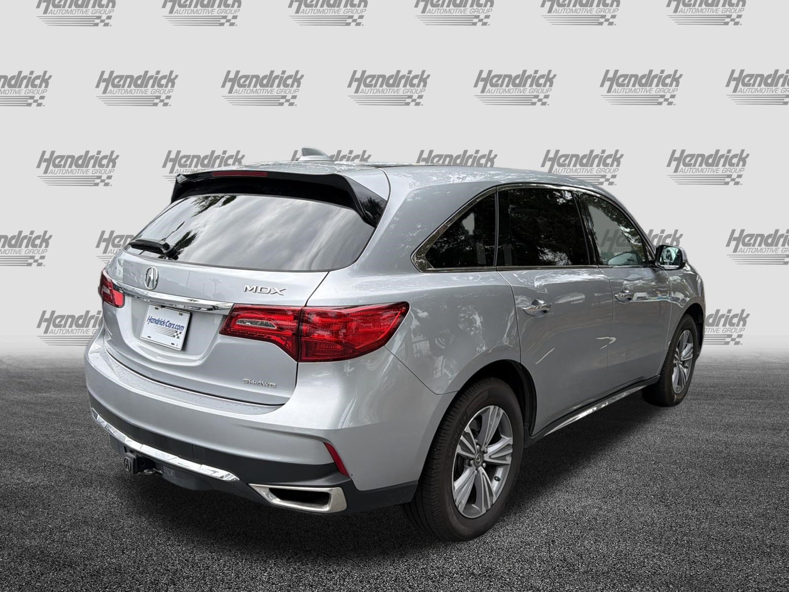 Used 2020 Acura MDX SH-AWD image 9