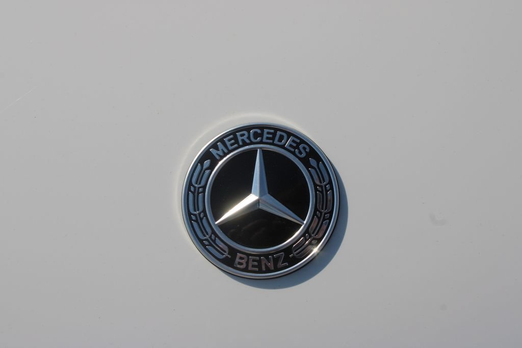 Used 2025 Mercedes-Benz E 350 Sedan image 21