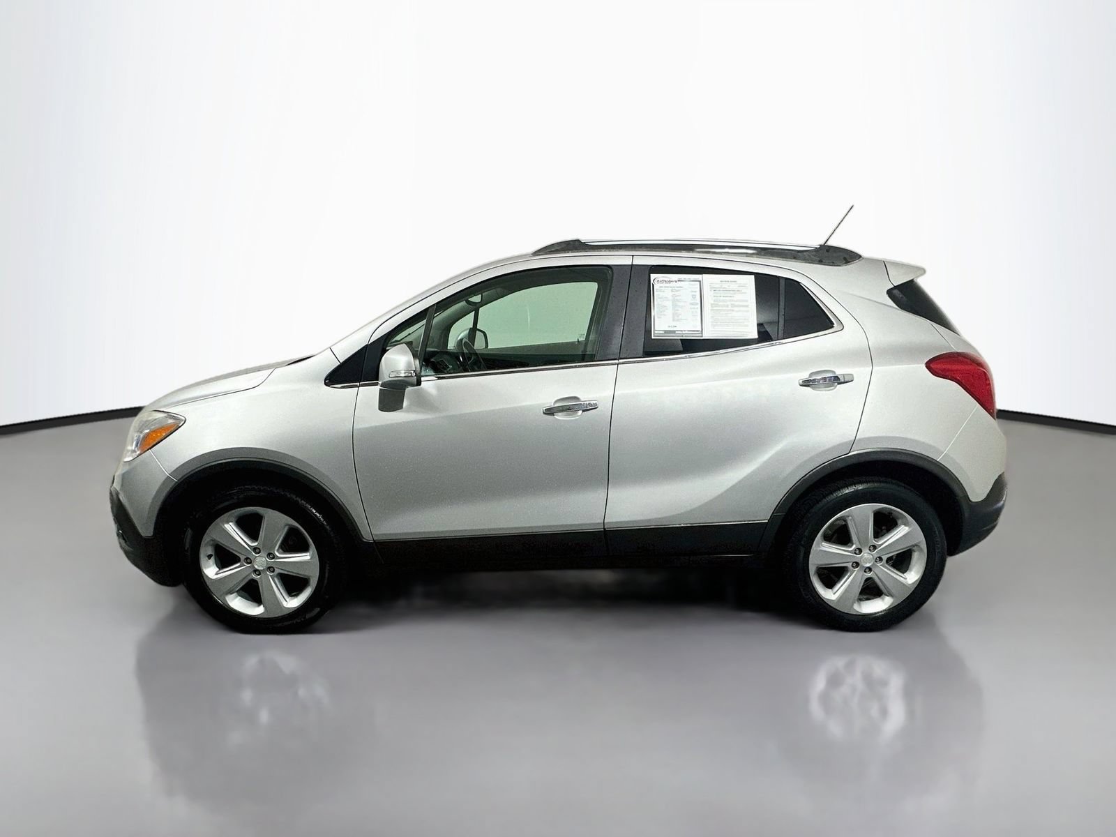 Used 2015 Buick Encore Leather FWD image 4
