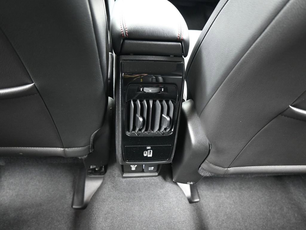 Used 2022 Jeep Compass Trailhawk w/ Trailhawk Convenience Group image 34