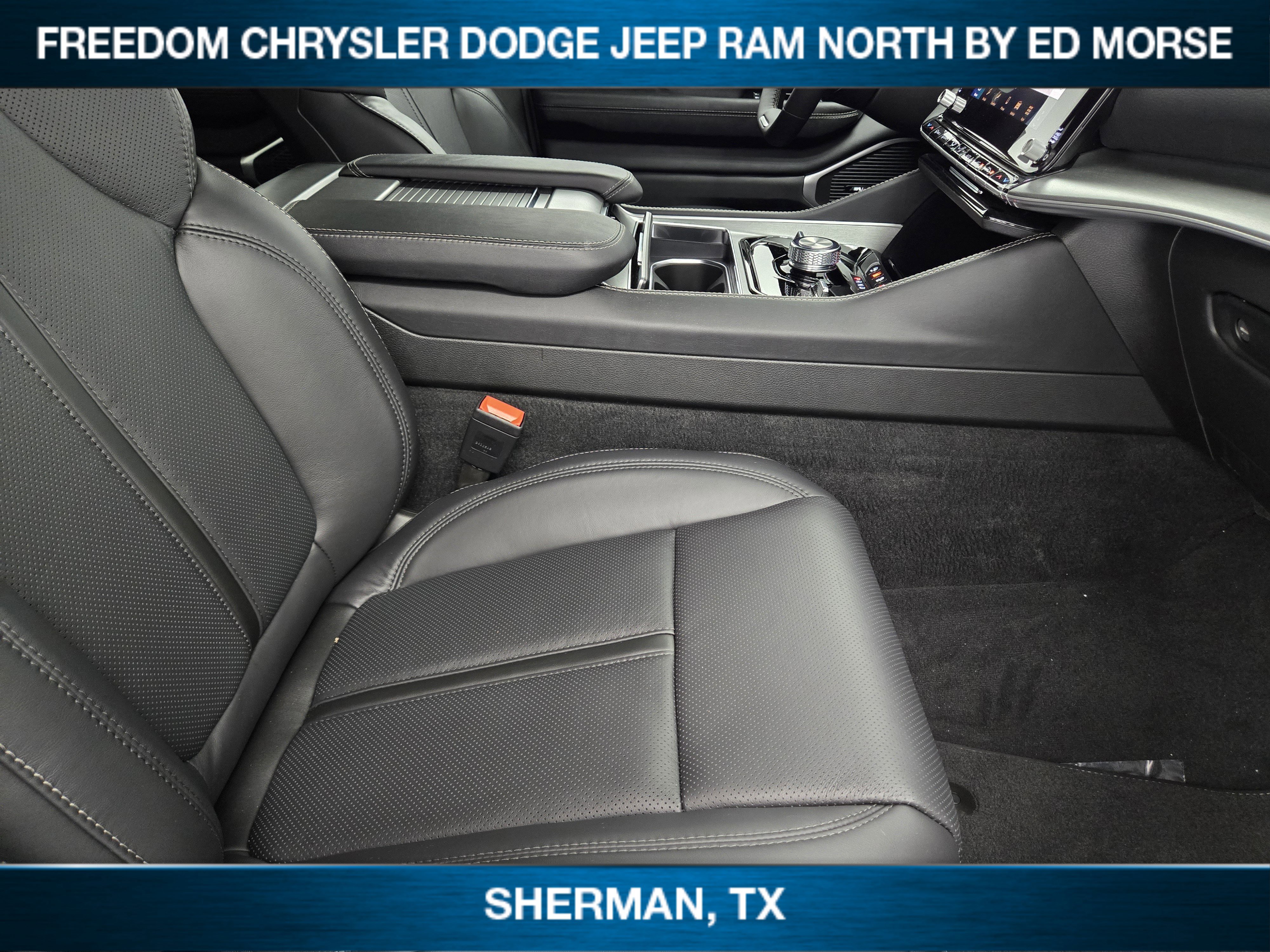 New 2025 Jeep Wagoneer Series II w/ Convenience Group I image 10