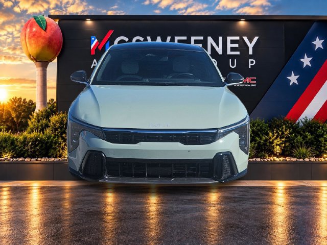 Used 2025 Kia K4 GT-Line w/ GT-Line Premium Package FWD image 8
