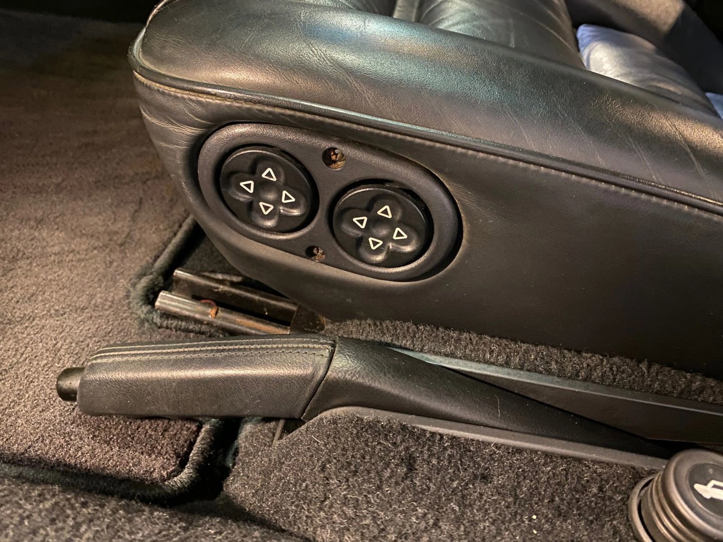 Used 1994 Porsche 928 GTS RWD image 37