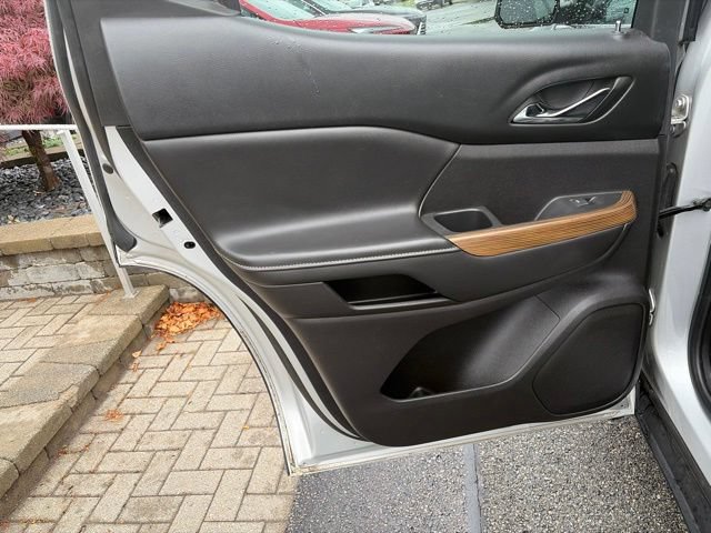 Used 2018 GMC Acadia SLE AWD/4WD image 12
