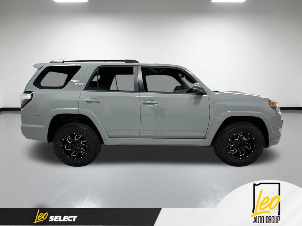 Used 2022 Toyota 4Runner TRD Sport w/ Technology Package AWD/4WD image 6
