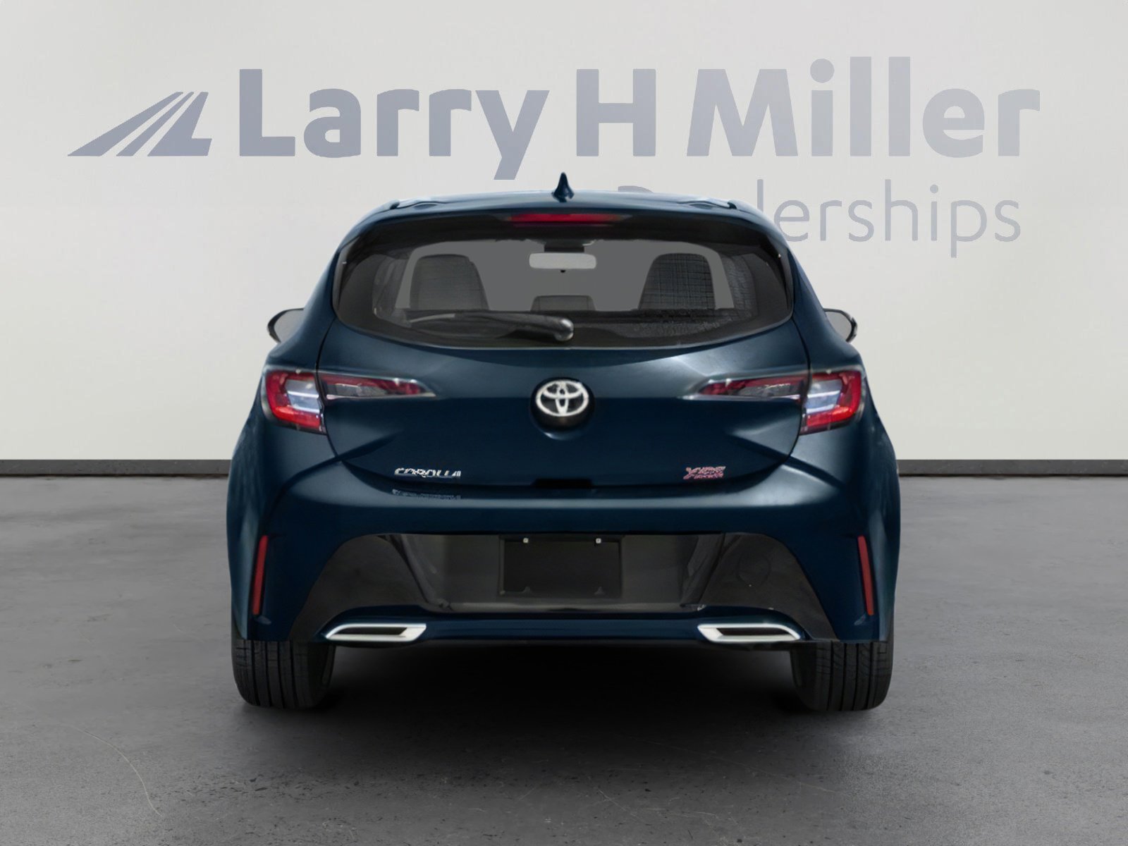 Used 2021 Toyota Corolla SE w/ SE Preferred Package image 5