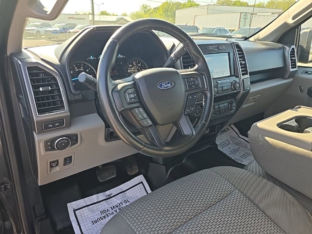Used 2019 Ford F150 XLT w/ Equipment Group 302A Luxury AWD/4WD image 18