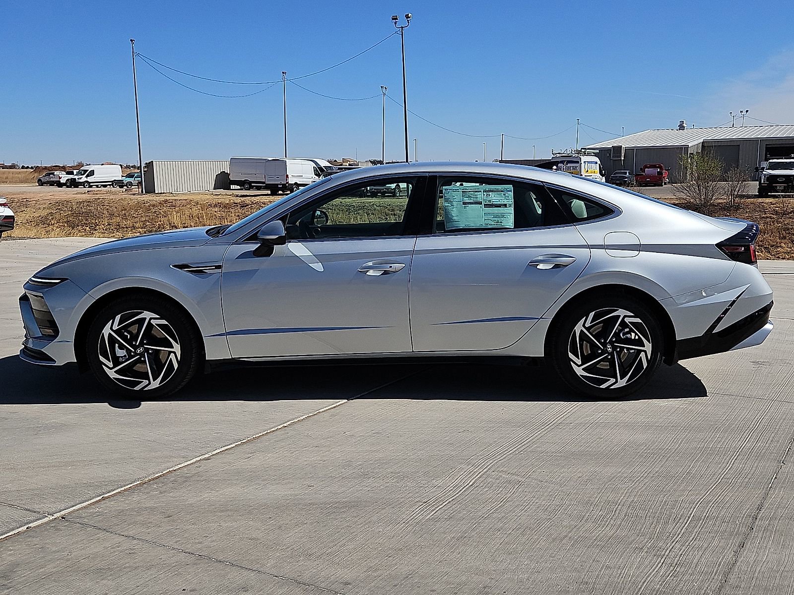 New 2026 Hyundai Sonata SEL image 2