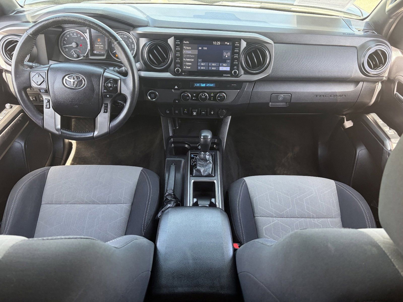 Used 2021 Toyota Tacoma TRD Off-Road w/ Technology Package RWD image 16