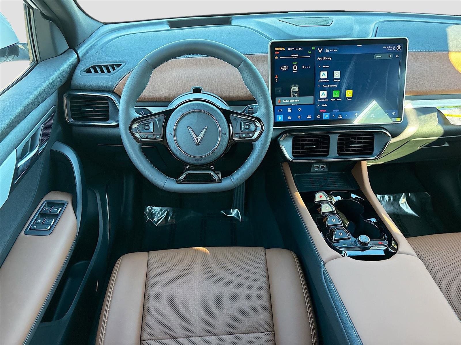 New 2025 VinFast VF 8 Plus image 21