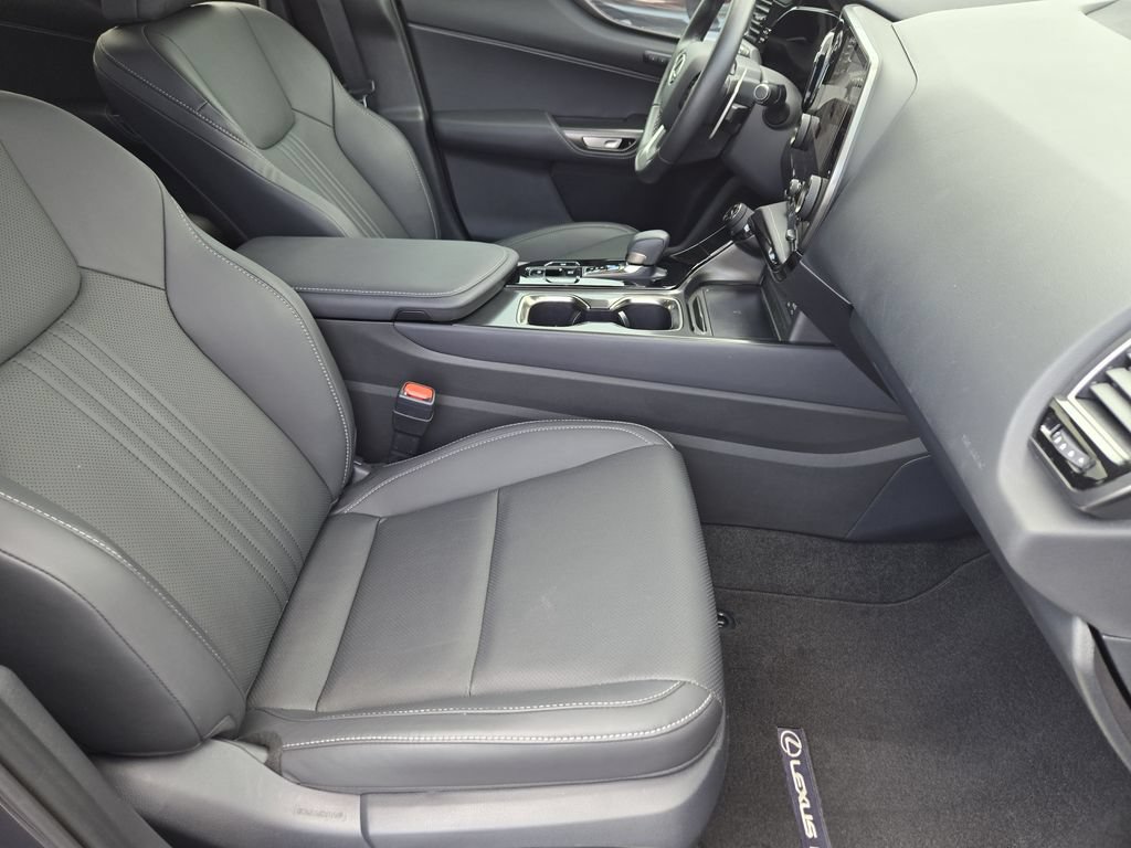 Used 2025 Lexus NX 250 FWD w/ Accessory Package (K3) image 14