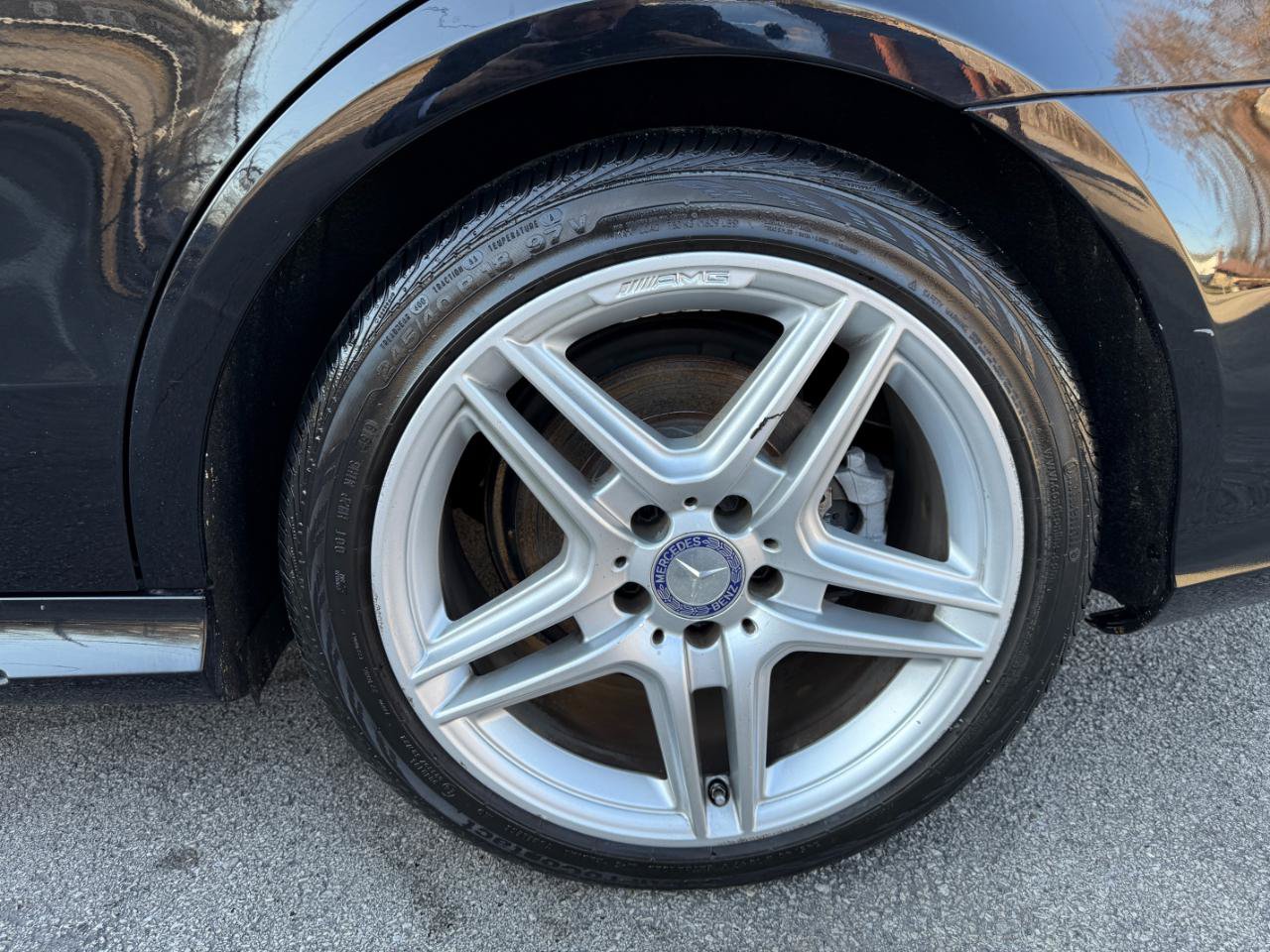 Used 2014 Mercedes-Benz E 350 4MATIC Sedan image 36