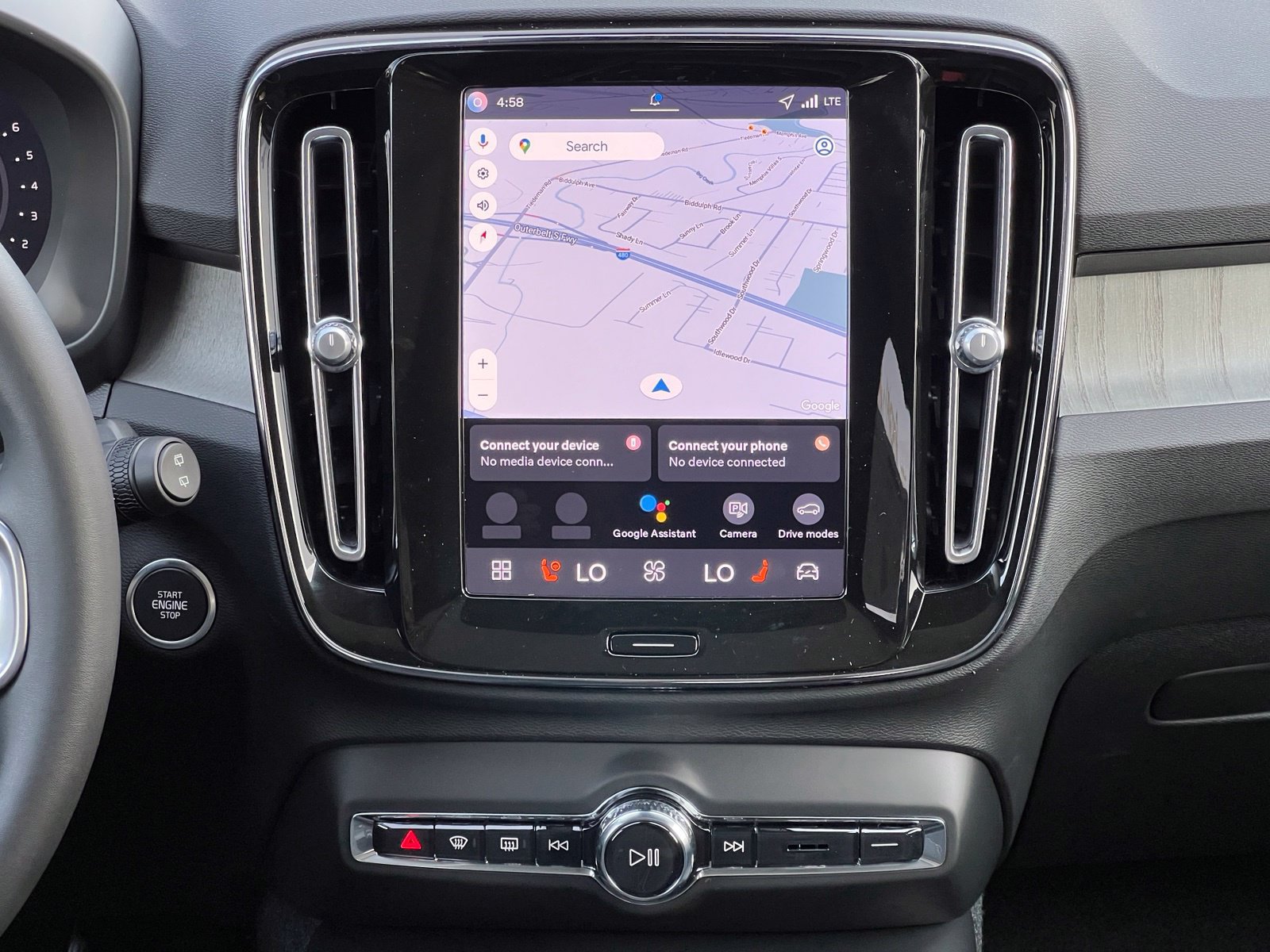 New 2026 Volvo XC40 B5 Plus w/ Protection Package Premier AWD/4WD image 21