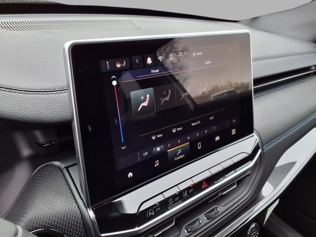 New 2026 Jeep Compass Latitude image 6