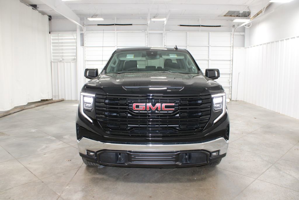 Used 2025 GMC Sierra 1500 SLT image 3