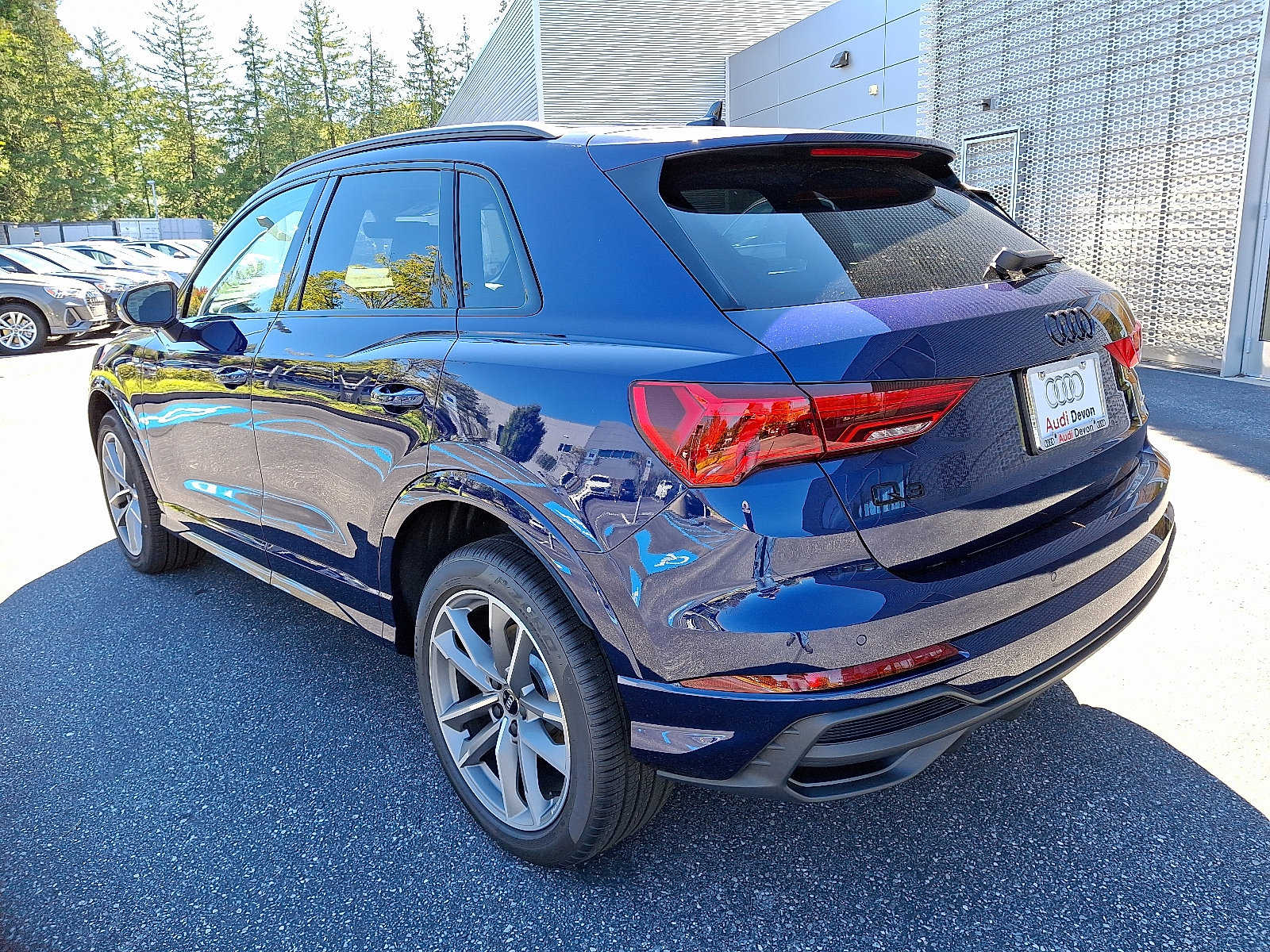 New 2025 Audi Q3 2.0T Premium image 3